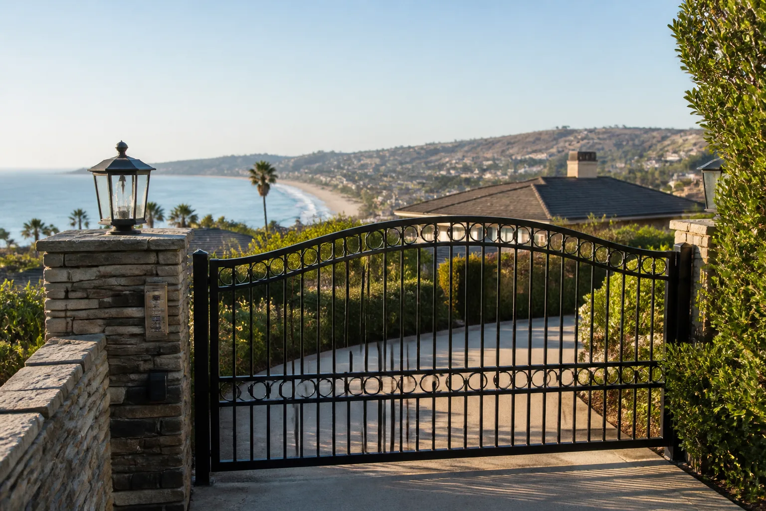 DoorKing Gate Repair in Laguna Beach: A Homeowner’s Guide